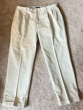 Nautica Rigger Men's Pleated Chinos in Cream EUC